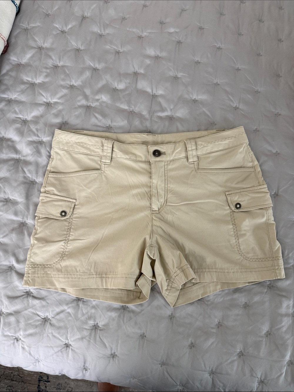 Eddie Bauer Khaki Cargo Shorts